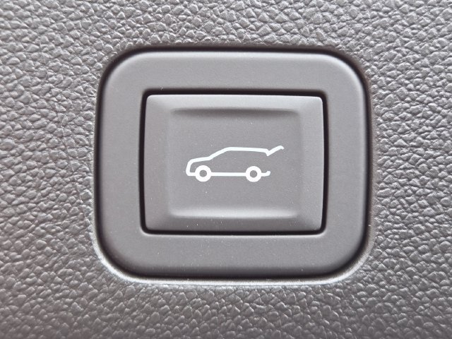New 2026 GMC Yukon XL Elevation AWD/4WD image 21