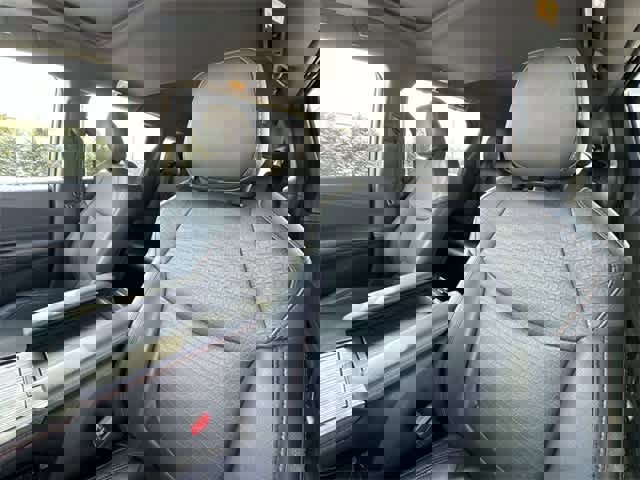 Used 2022 Toyota Sienna XSE image 17