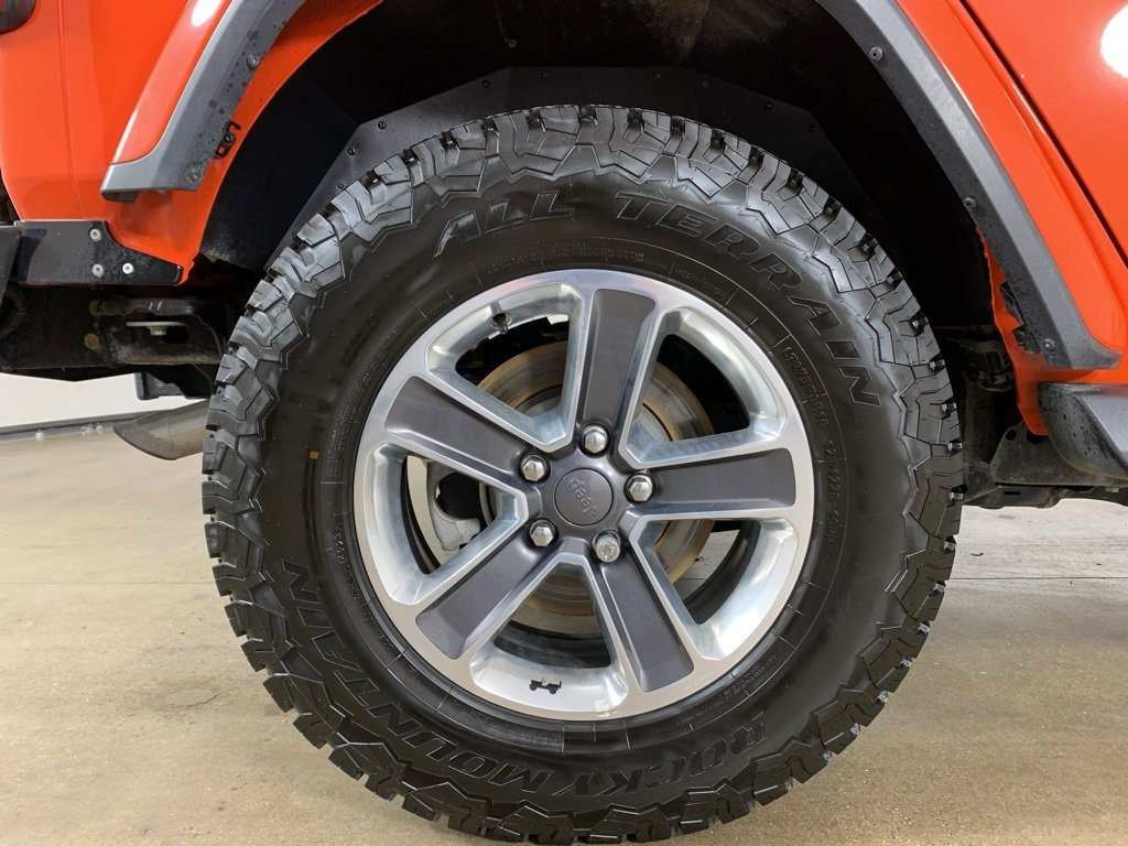 Used 2018 Jeep Wrangler Unlimited Sahara image 38