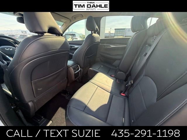 Certified 2022 INFINITI QX50 Luxe w/ Cargo Package AWD/4WD image 13