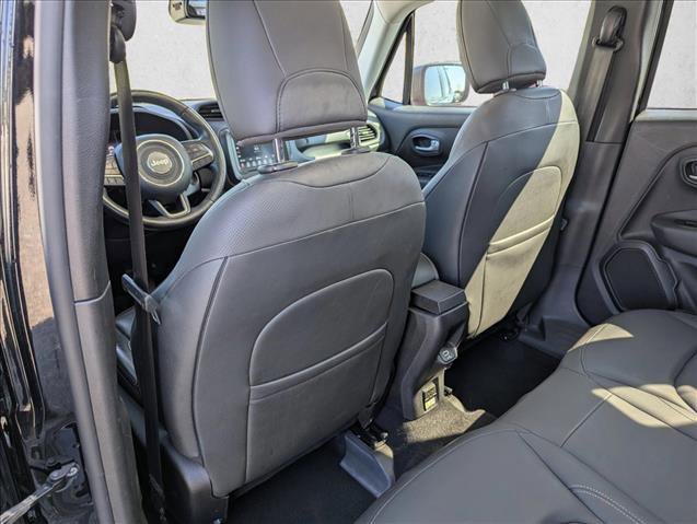Used 2020 Jeep Renegade Limited image 23