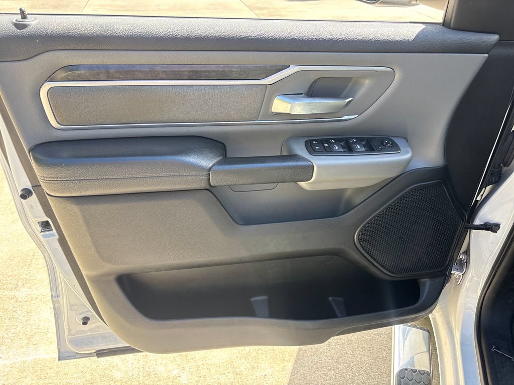 Used 2019 RAM 1500 Big Horn RWD image 16