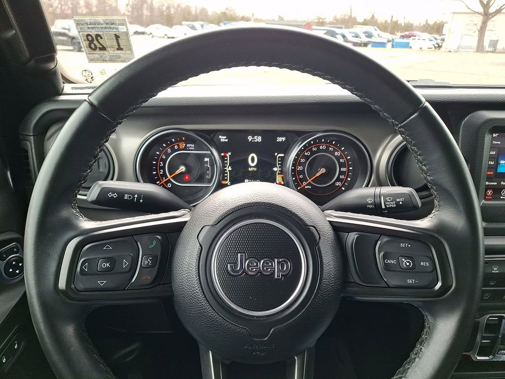 Used 2022 Jeep Gladiator Sport AWD/4WD image 18