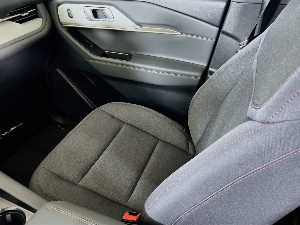 New 2027 Ford Explorer Active AWD/4WD image 28