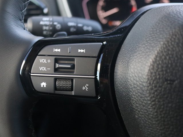 New 2025 Honda Pilot Touring image 16