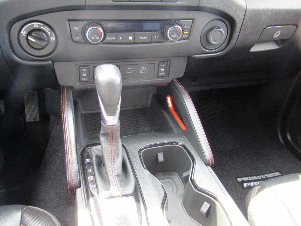 Used 2023 Nissan Frontier PRO-4X w/ Pro-4X Premium Package image 34