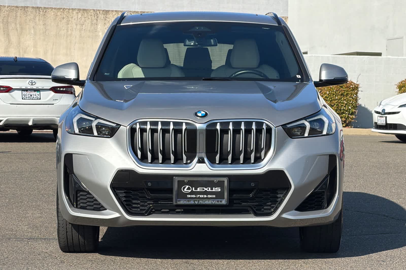 Used 2023 BMW X1 xDrive28i w/ Premium Package AWD/4WD image 10