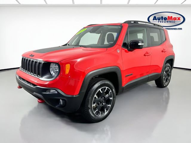 Used 2023 Jeep Renegade Trailhawk image 4