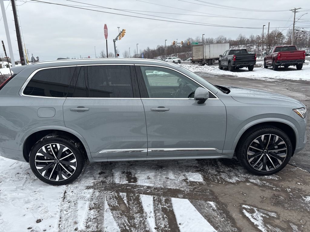 New 2026 Volvo XC90 B6 Plus w/ Protection Package Premier image 4