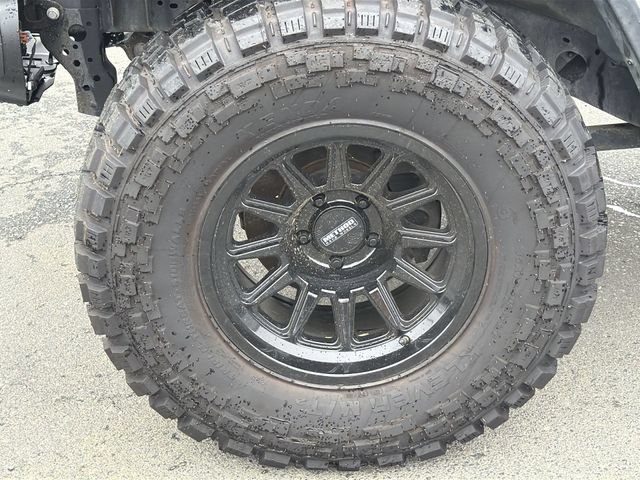 Used 2020 Jeep Gladiator Overland AWD/4WD image 9