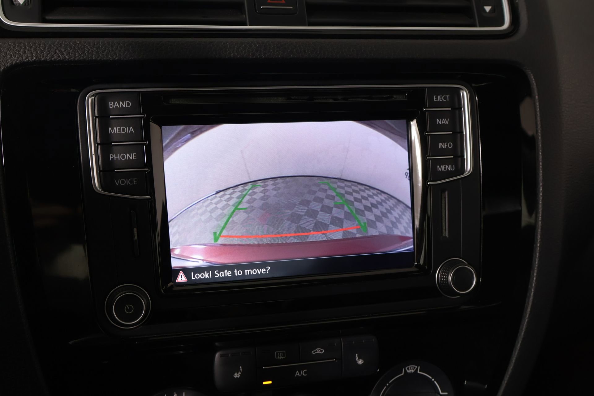 Used 2016 Volkswagen Jetta SEL w/ Lighting Package image 6