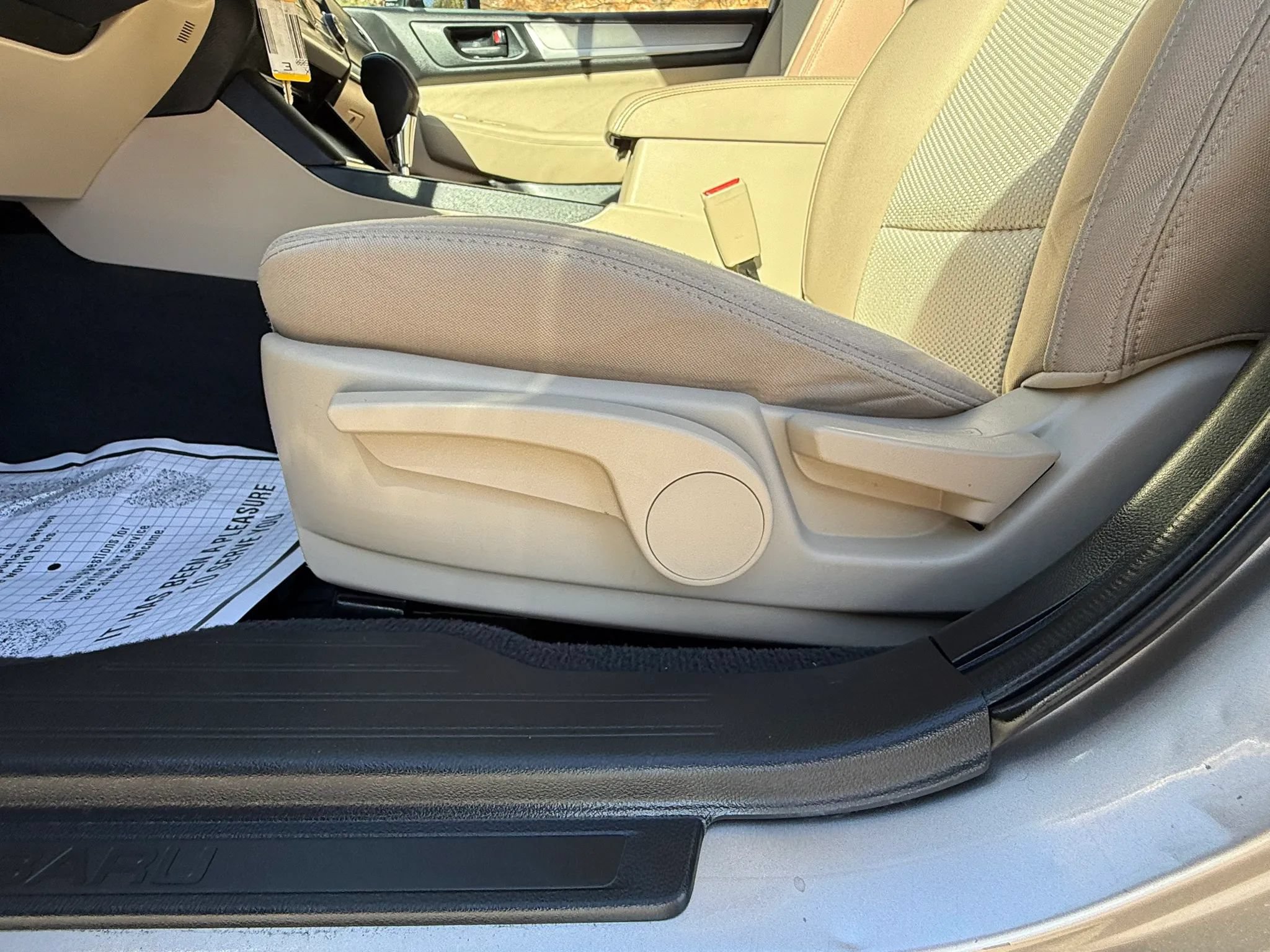 Used 2015 Subaru Outback 2.5i AWD/4WD image 23