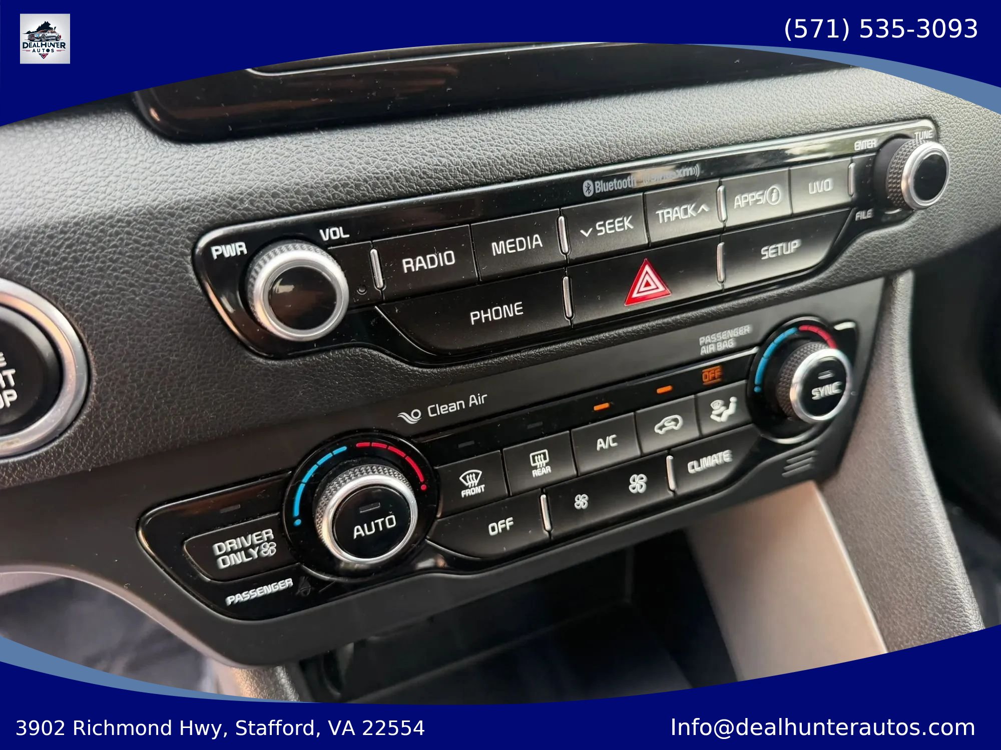 Used 2017 Kia Niro LX FWD image 26
