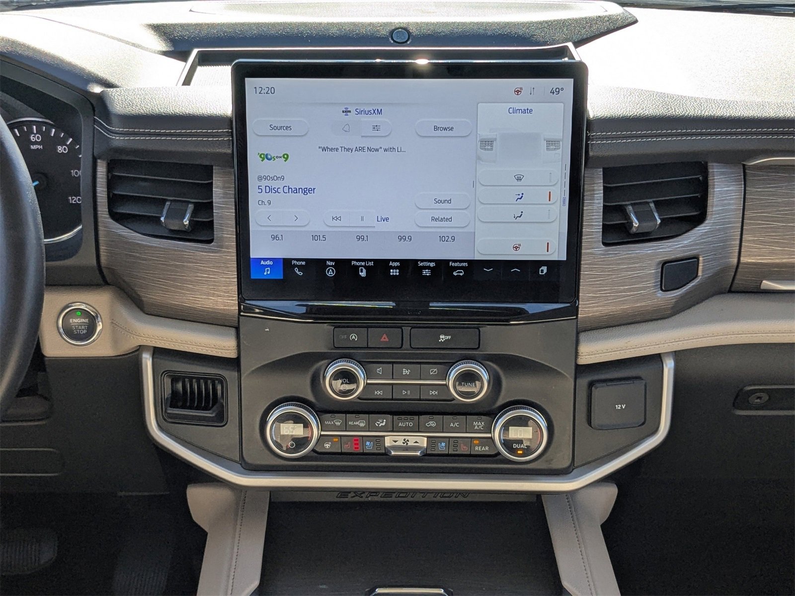 Used 2024 Ford Expedition Max Limited image 20