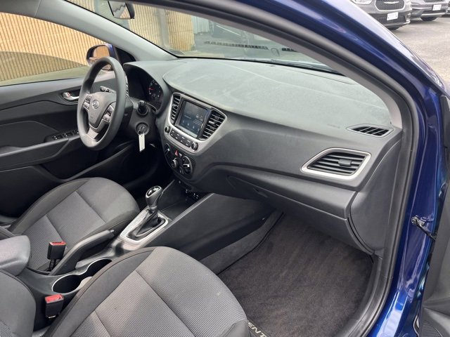 Used 2022 Hyundai Accent SEL image 14