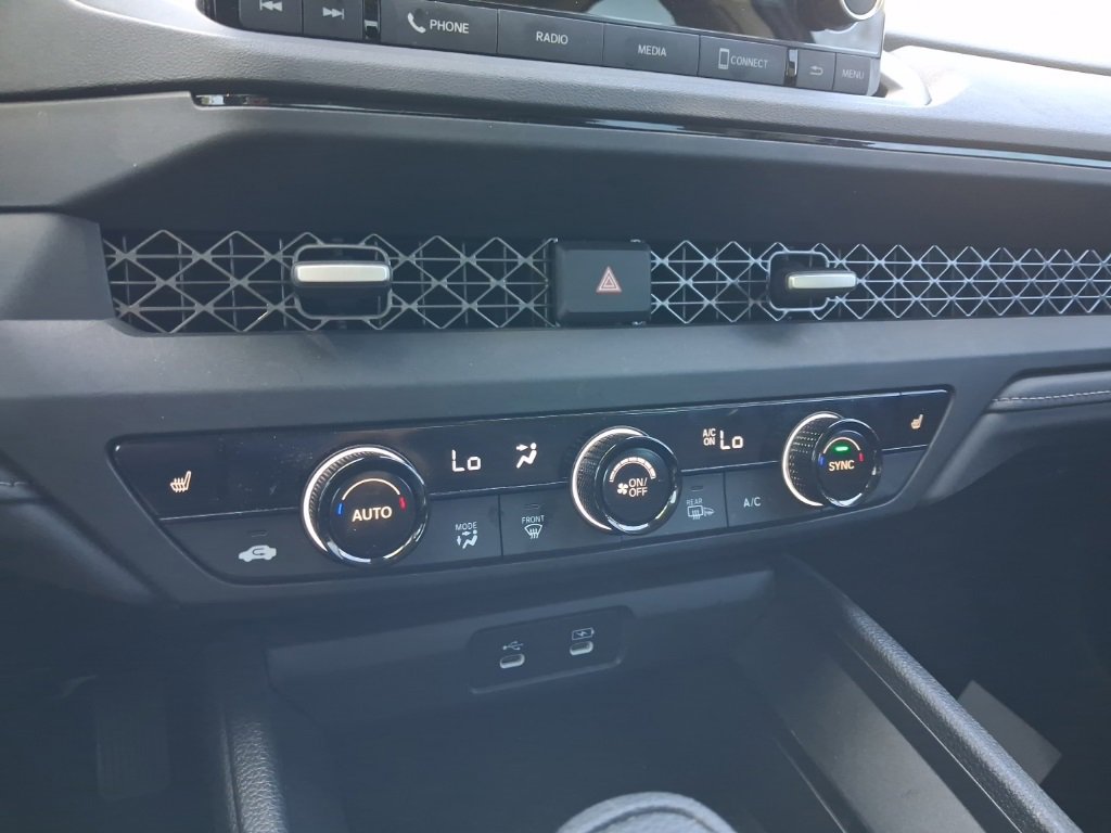 Used 2023 Honda Accord EX image 25