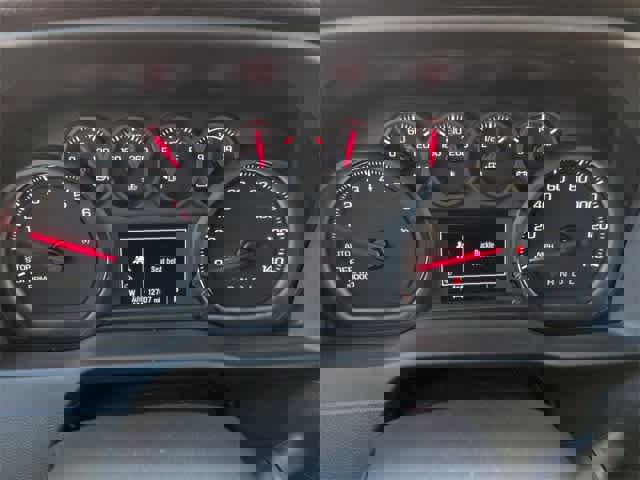 Used 2024 Chevrolet Silverado 1500 Custom image 32