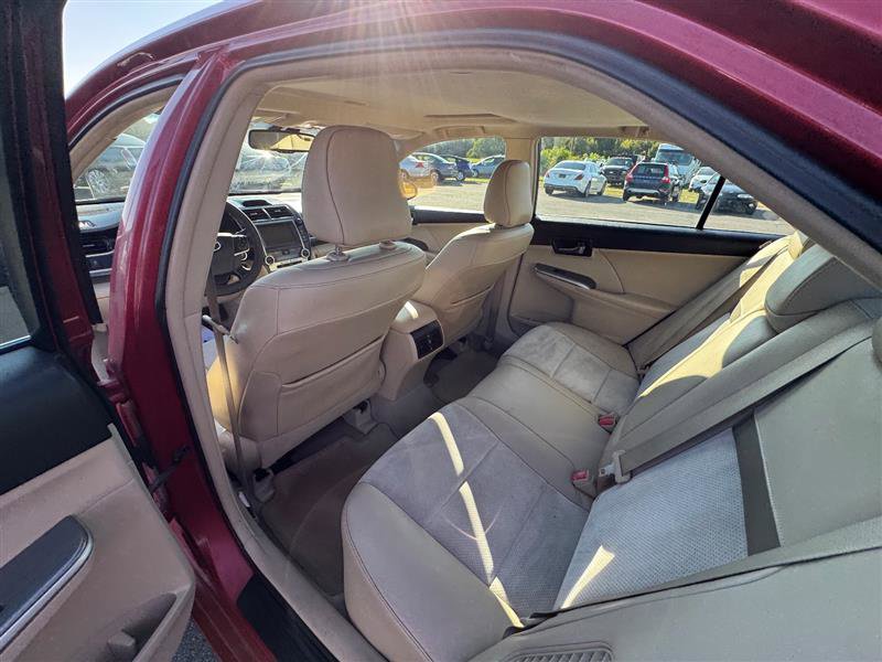 Used 2012 Toyota Camry XLE image 30