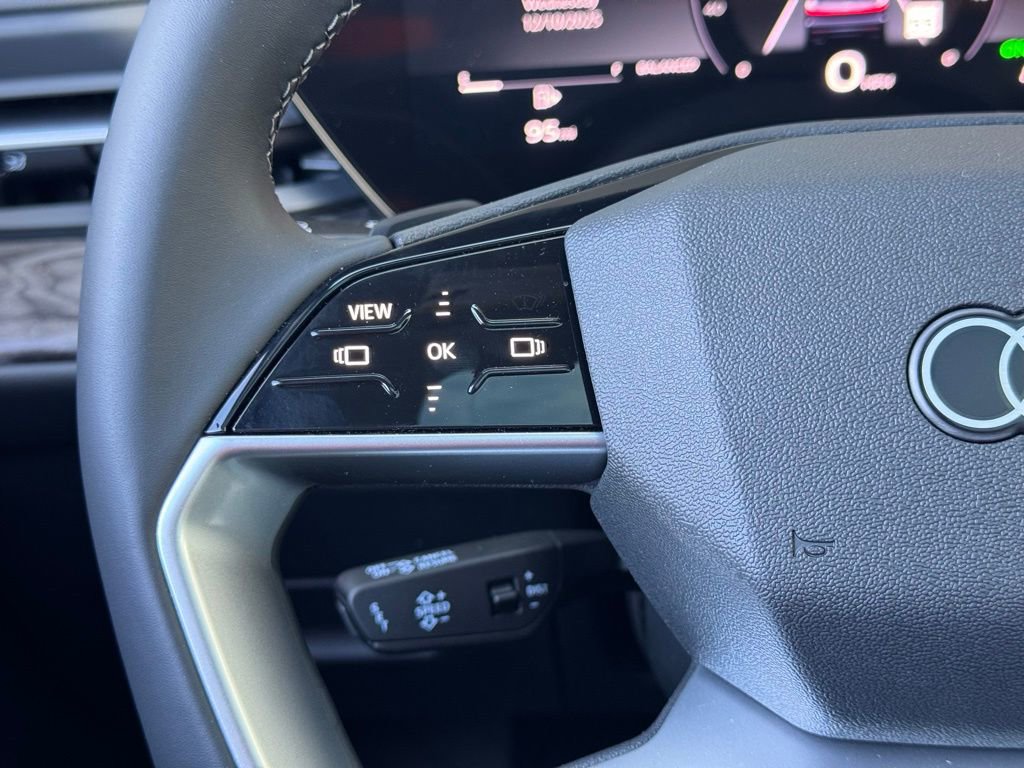 New 2025 Audi Q5 Premium image 27