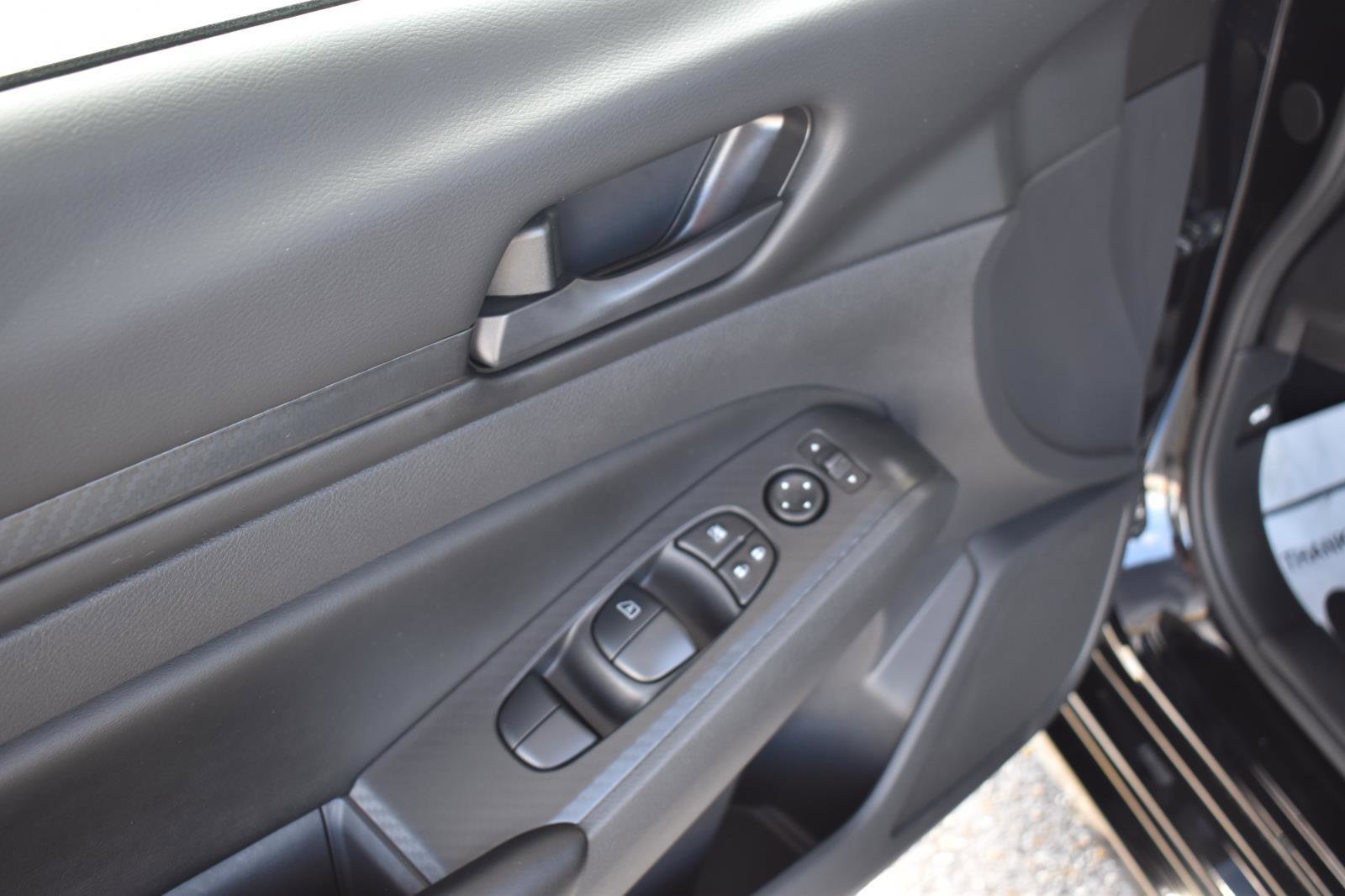 Used 2025 Nissan Altima 2.5 S image 20