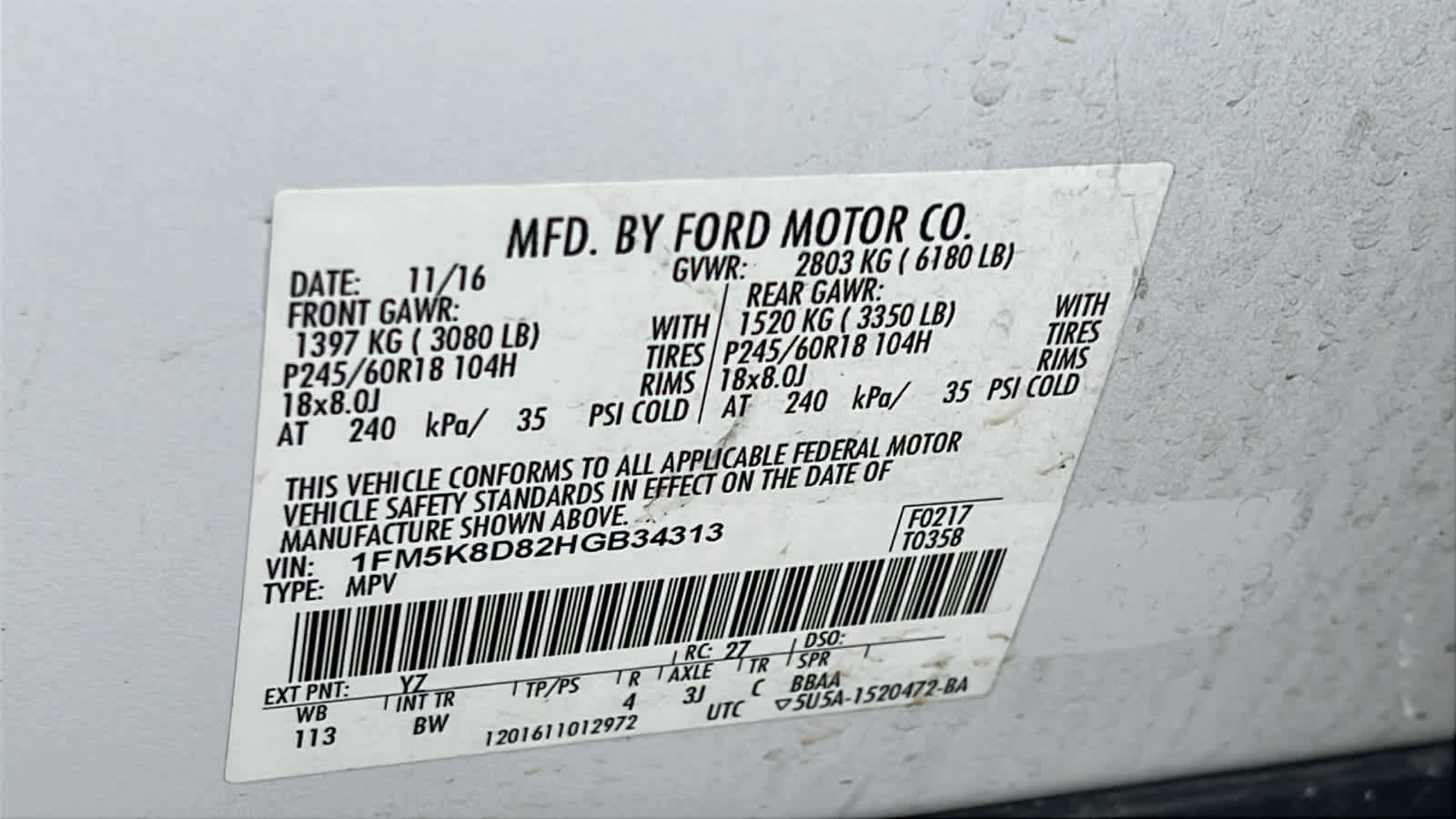 Used 2017 Ford Explorer XLT w/ Equipment Group 202A AWD/4WD image 30