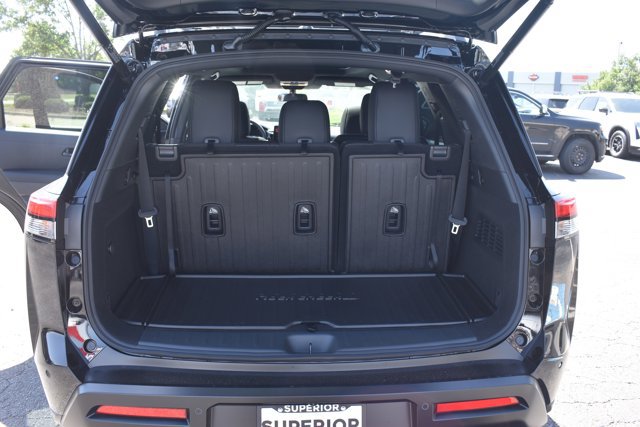 New 2026 Nissan Pathfinder Rock Creek w/ Rock Creek Premium Package AWD/4WD image 18