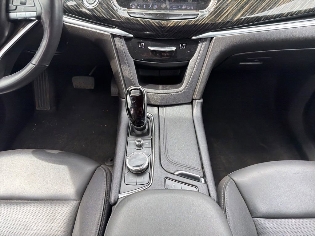 Used 2023 Cadillac XT6 Premium Luxury AWD/4WD image 17