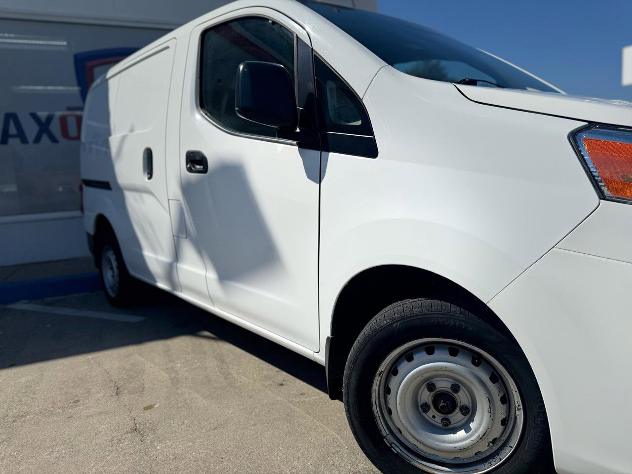 Used 2020 Nissan NV200 S FWD image 8