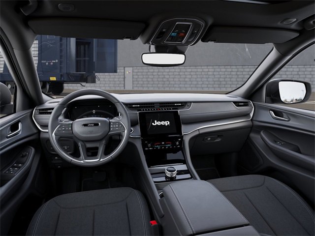 Certified 2025 Jeep Grand Cherokee L Laredo image 14