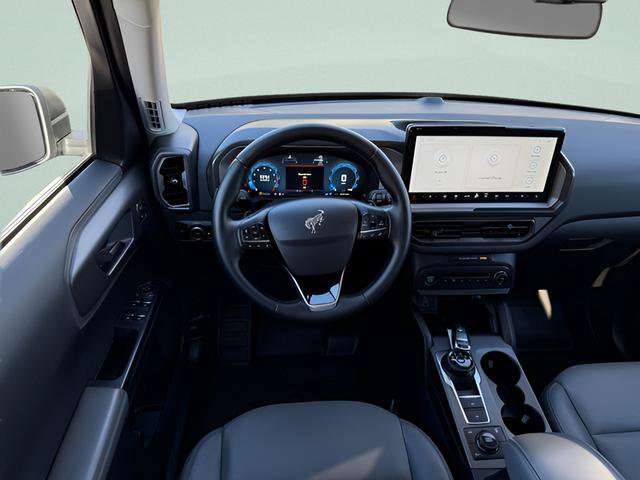 Used 2025 Ford Bronco Sport Badlands AWD/4WD image 7