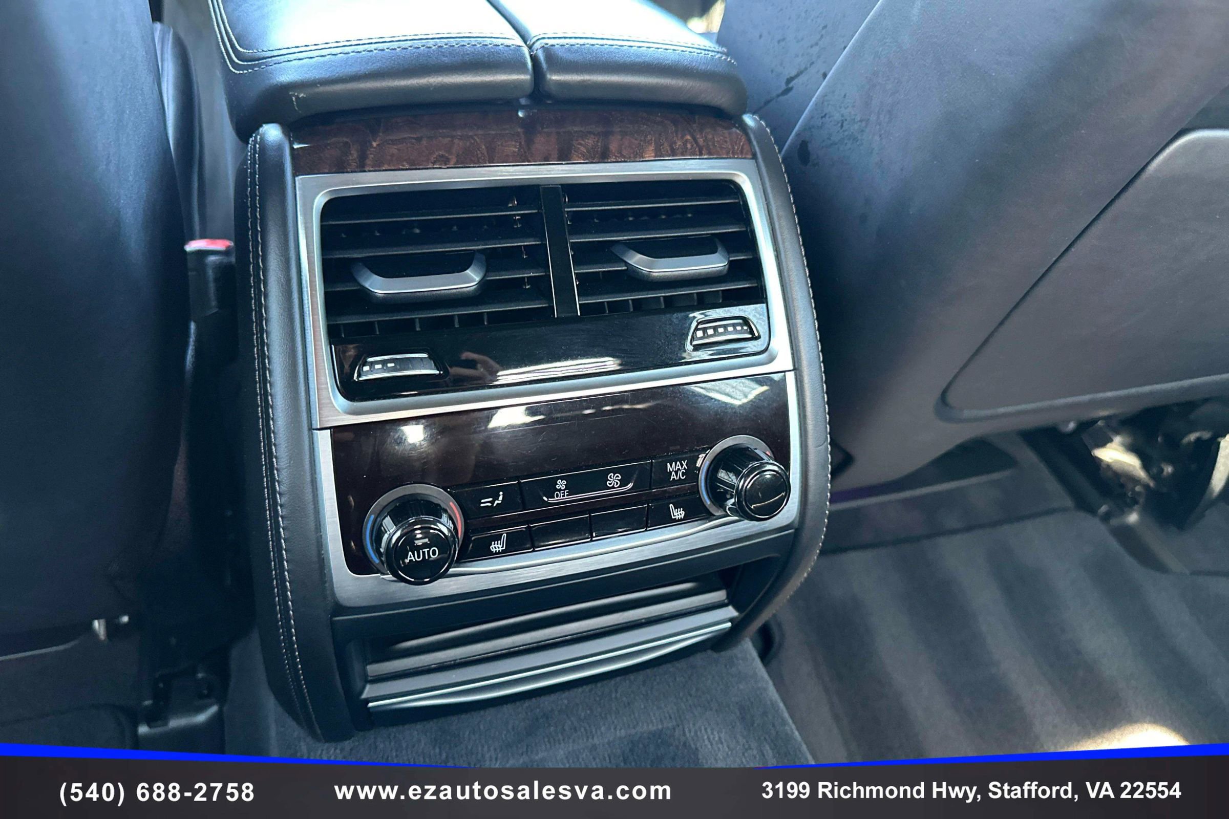 Used 2017 BMW 750i xDrive AWD/4WD image 26