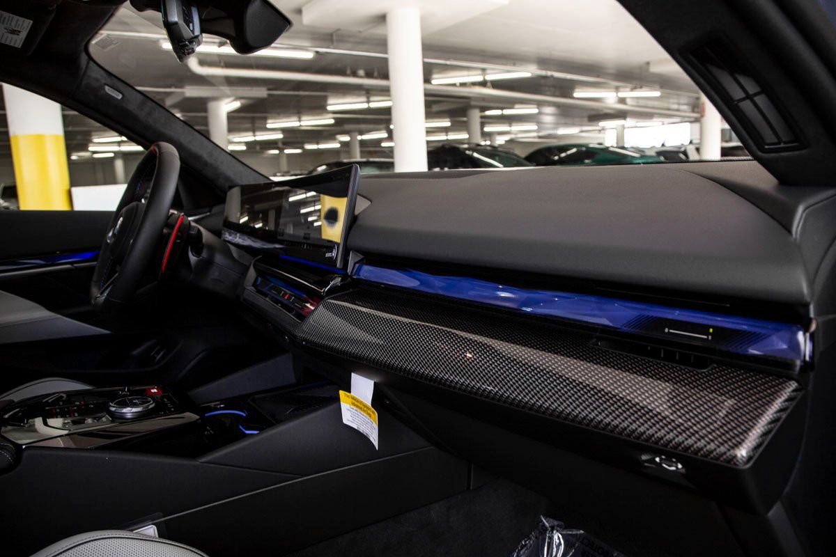 New 2026 BMW M5 w/ Carbon Package image 37