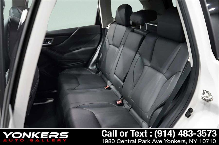 Used 2022 Subaru Forester Touring AWD/4WD image 21