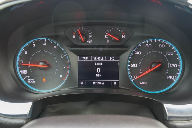 Used 2018 Chevrolet Traverse LT w/ LPO, Cargo Package image 28