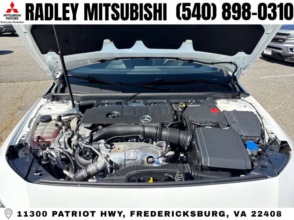 Used 2020 Mercedes-Benz CLA 250 4MATIC w/ Premium Package image 16