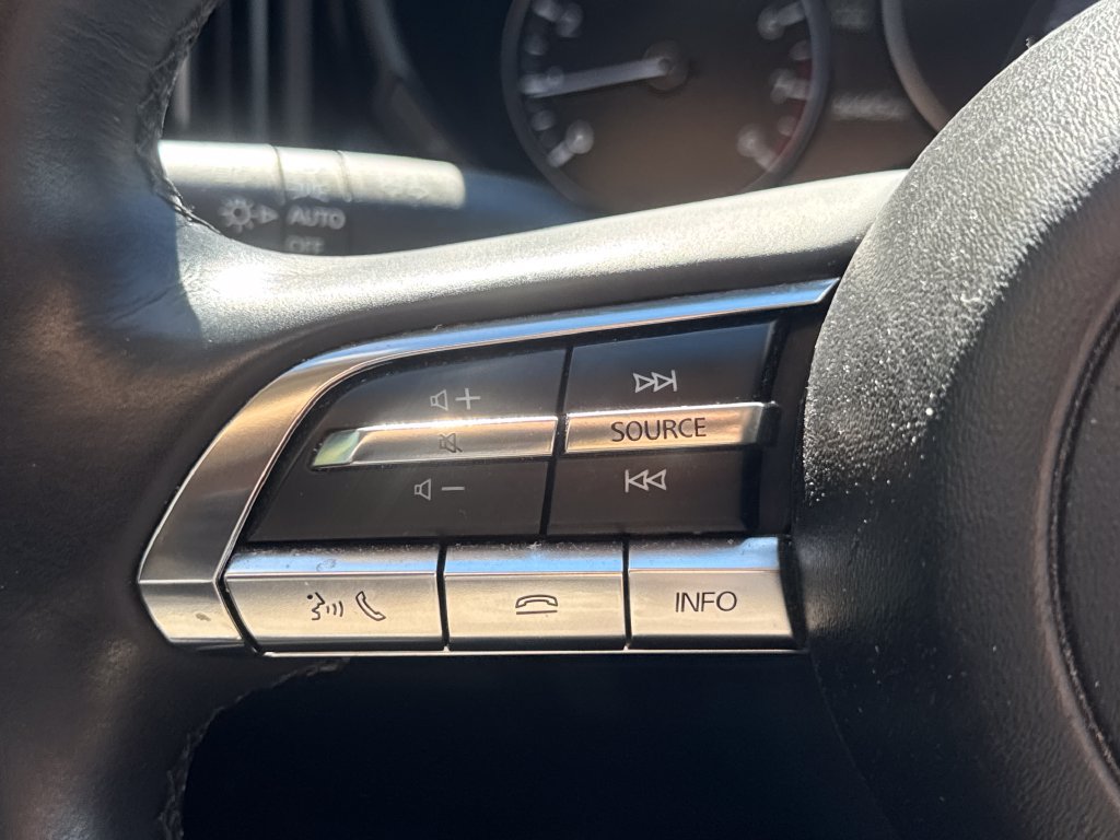 Used 2024 MAZDA CX-50 AWD 2.5 S w/ Cargo Package image 27