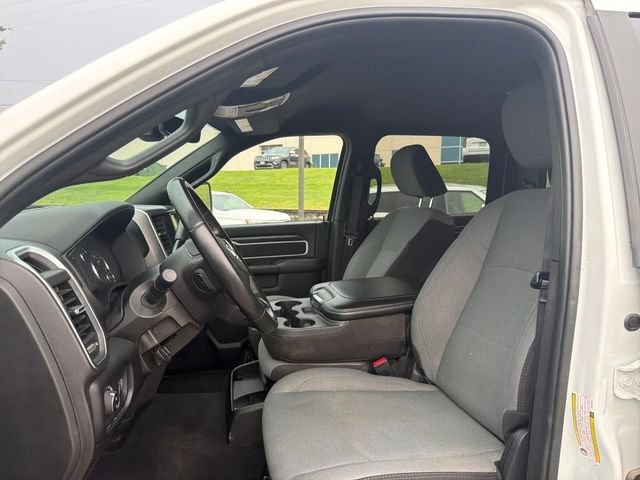 Used 2024 RAM 2500 Big Horn AWD/4WD image 25