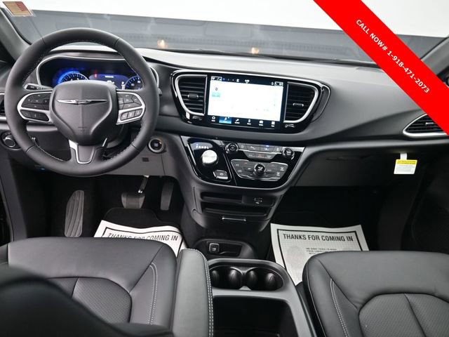 New 2026 Chrysler Voyager LX image 26