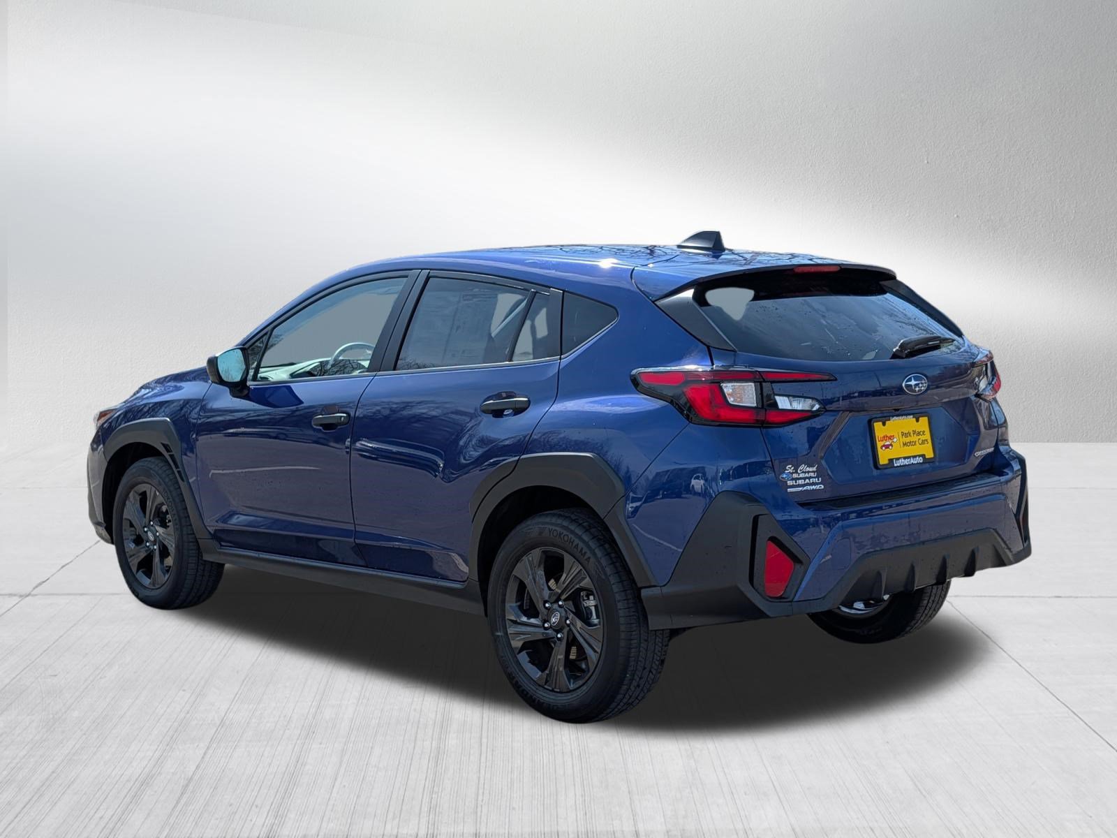 Used 2024 Subaru Crosstrek 2.0i AWD/4WD image 5