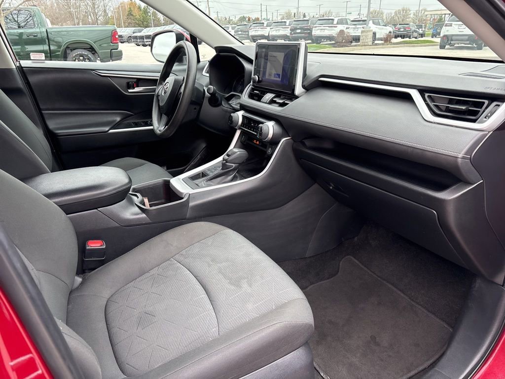 Used 2023 Toyota RAV4 XLE image 13