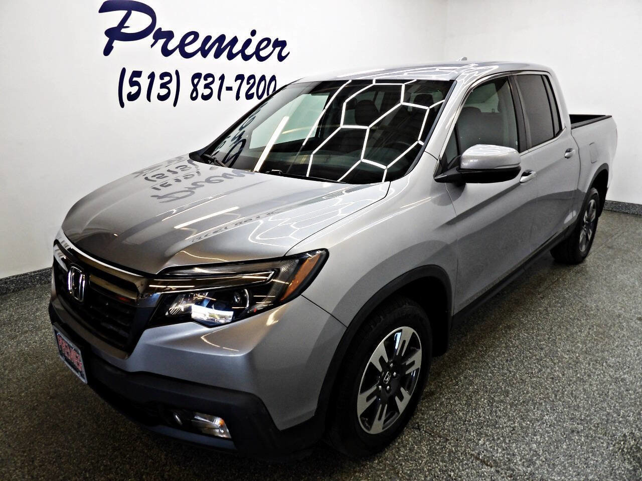 Used 2017 Honda Ridgeline RTL-T image 1