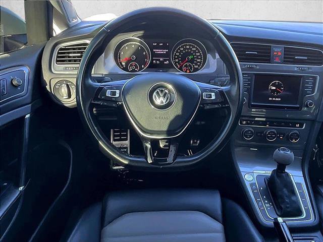 Used 2017 Volkswagen Golf Alltrack SEL image 7
