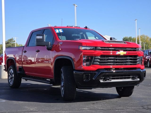 Used 2025 Chevrolet Silverado 2500 Custom w/ Custom Convenience Package image 15