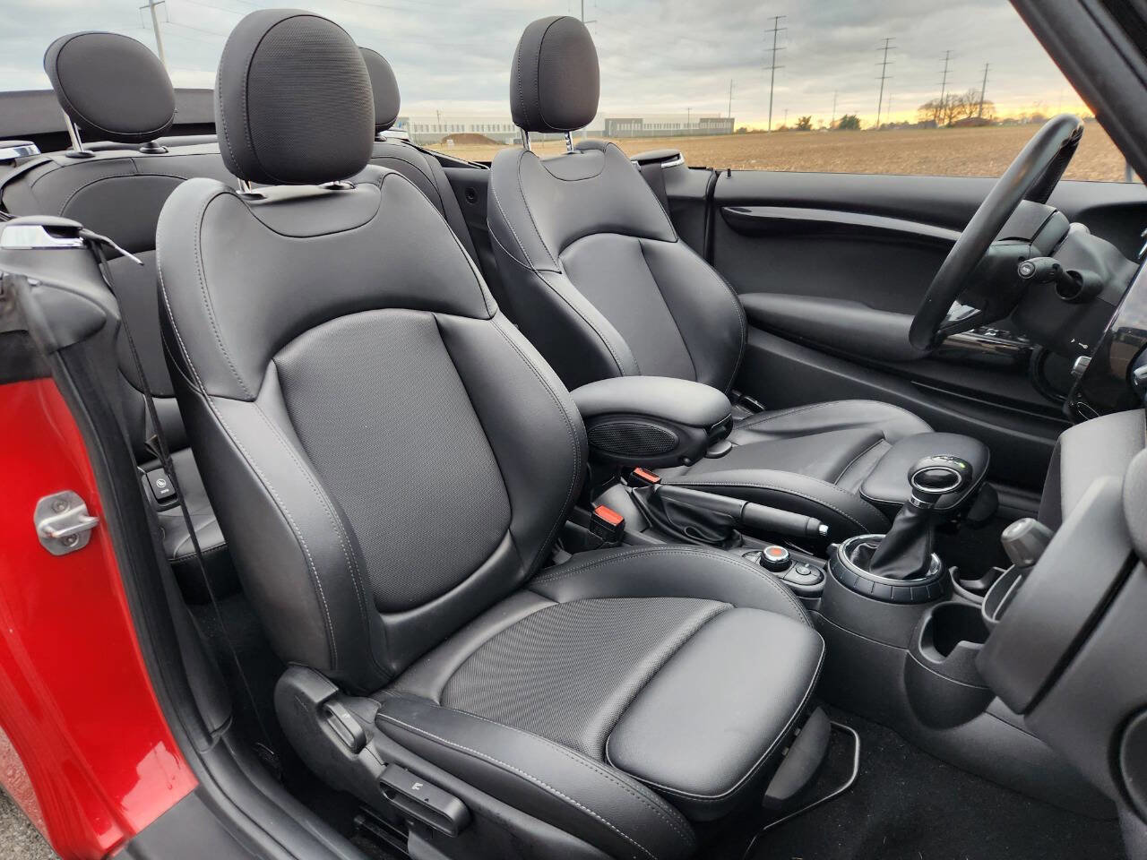 Used 2017 MINI Cooper S image 8