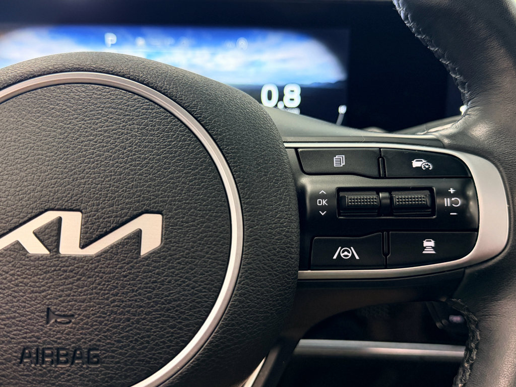 Used 2024 Kia Sportage SX image 23