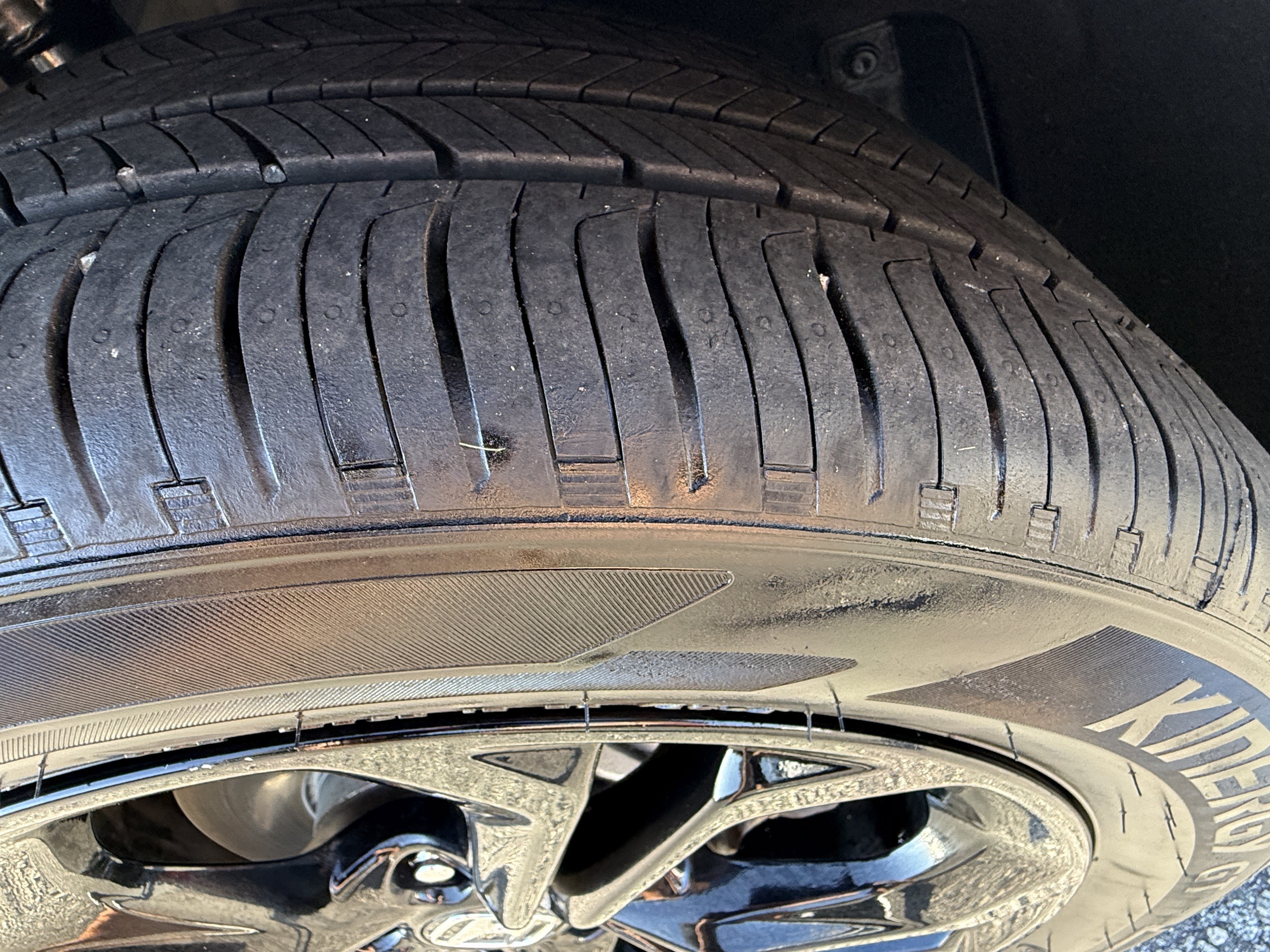 Used 2025 Honda Accord SE image 12
