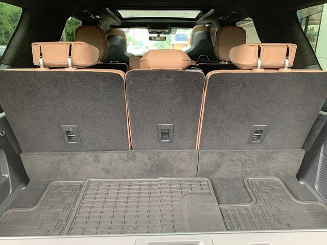 New 2027 Lincoln Navigator Black Label AWD/4WD image 5