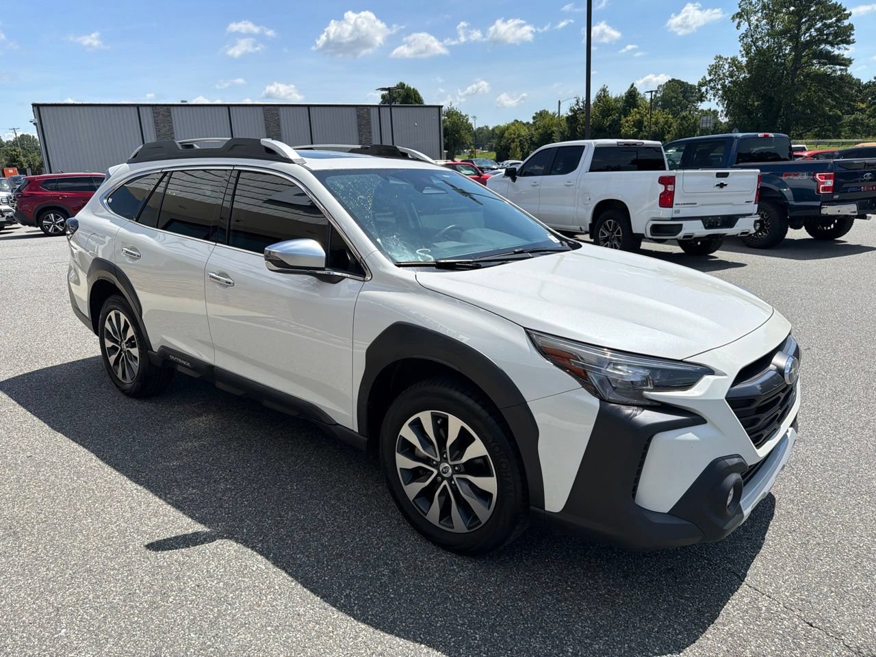 Used 2024 Subaru Outback Touring XT AWD/4WD image 11