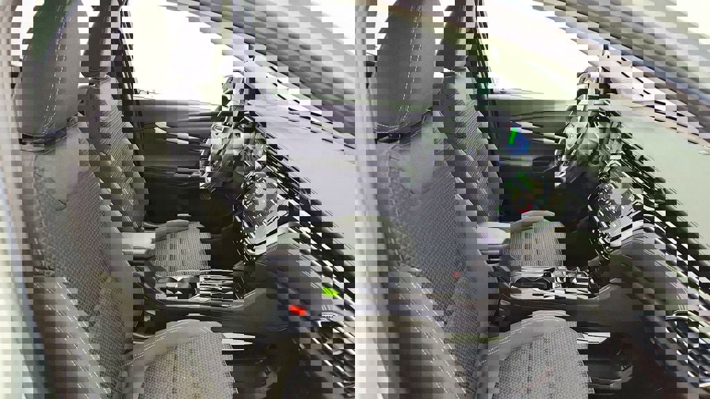 Used 2023 Chevrolet Bolt EUV LT w/ Comfort Package image 24