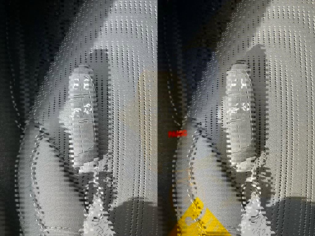 Used 2023 Dodge Charger SXT w/ Plus Group image 25